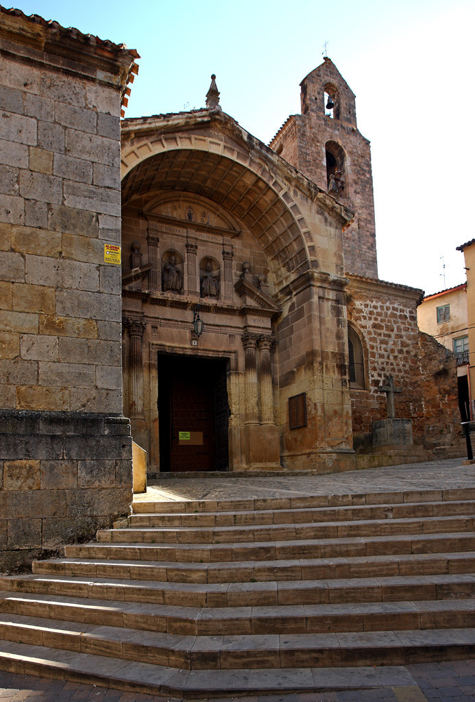 Poza de la Sal08. Iglesia de los Santos Cosme y Damian