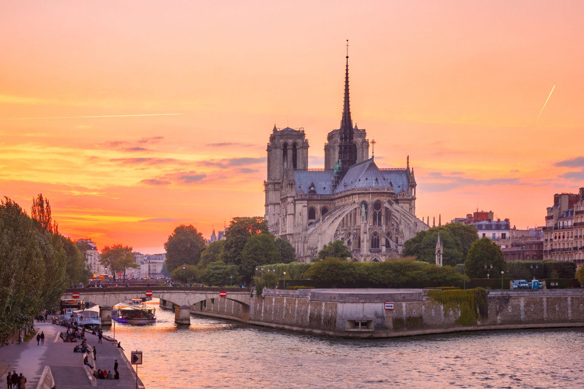 Notre Dame de París 2