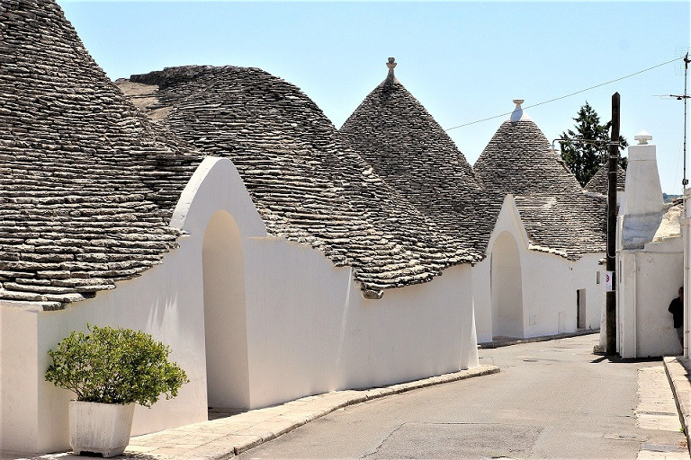 ALBEROBELLO 2