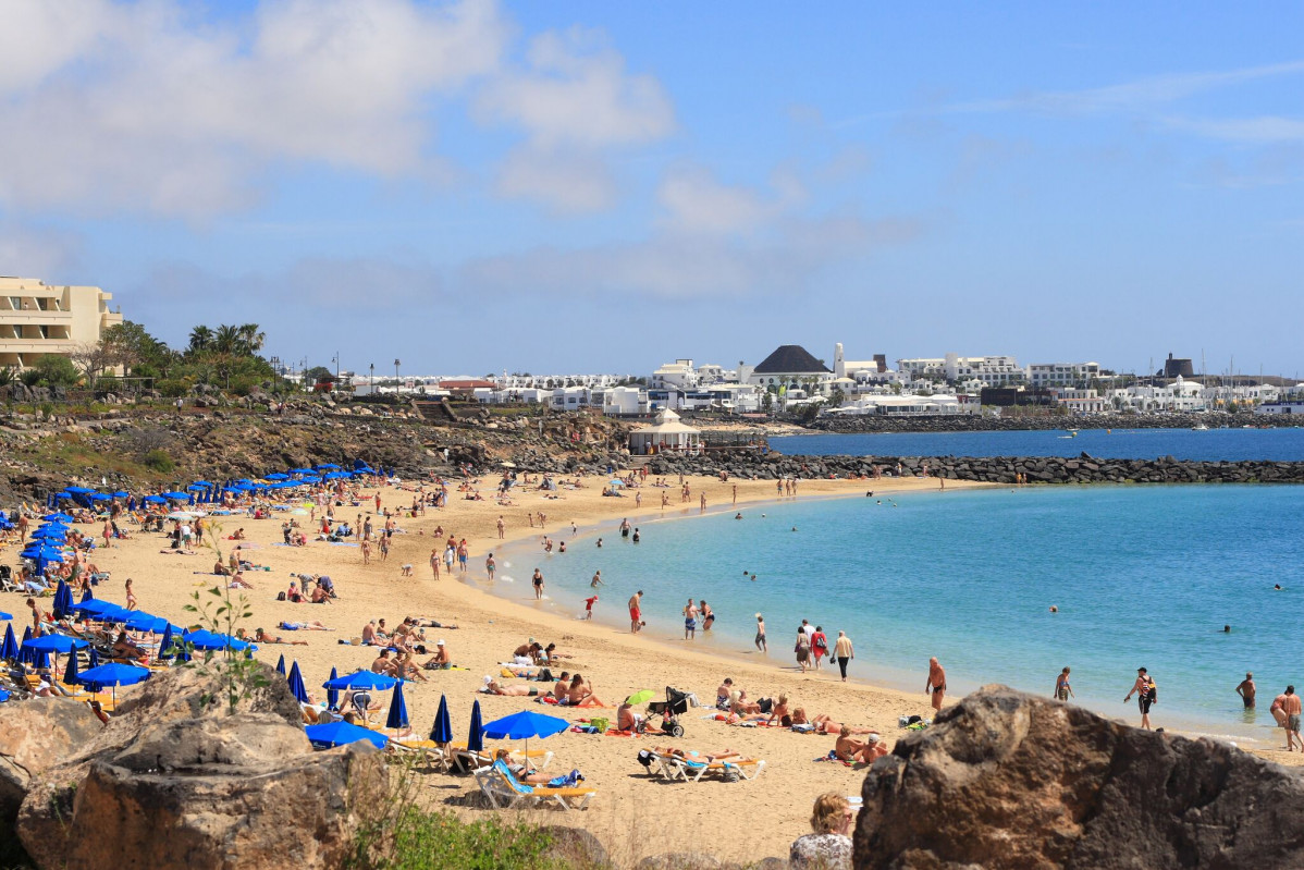 Playa Blanca   Lanzarote   Cru00e9dito Flickr Creative Commons   Jonny preview