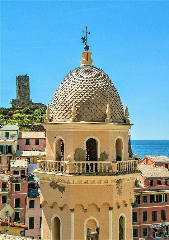 VERNAZZA 8