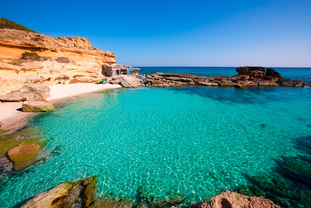 Cala Es Calo Formentera