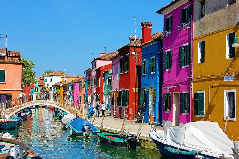 BURANO 9