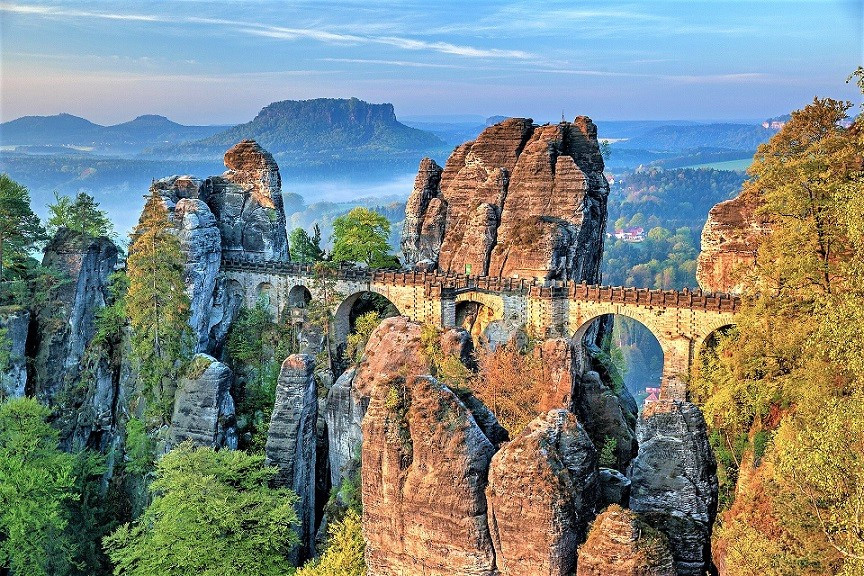 BASTEI 3 VIAJES Y LUGARES