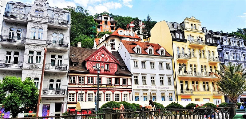 KARLOVY VARY 8 VIAJES Y LUGARES