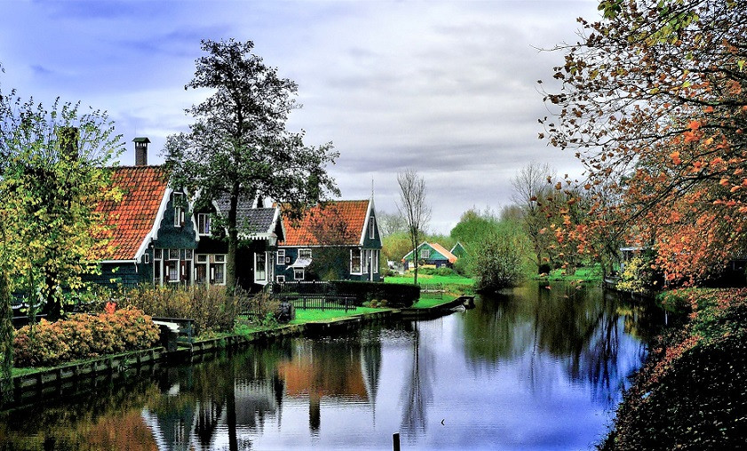 ZAANSE 8 VIAJES Y LUGARES