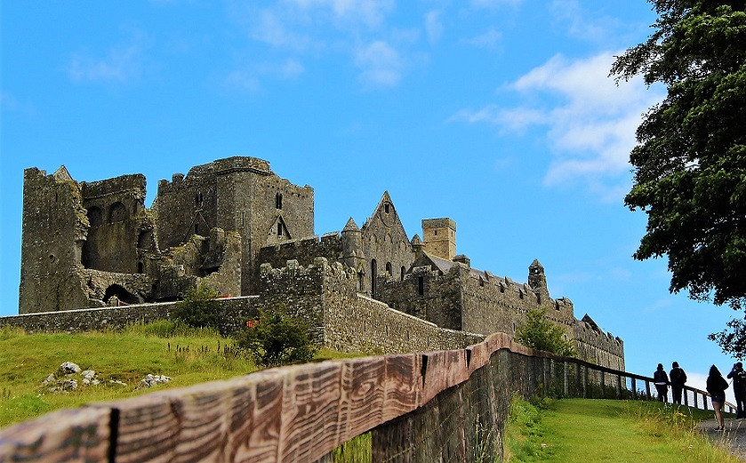 CASHEL 5 VIAJES Y LUGARES