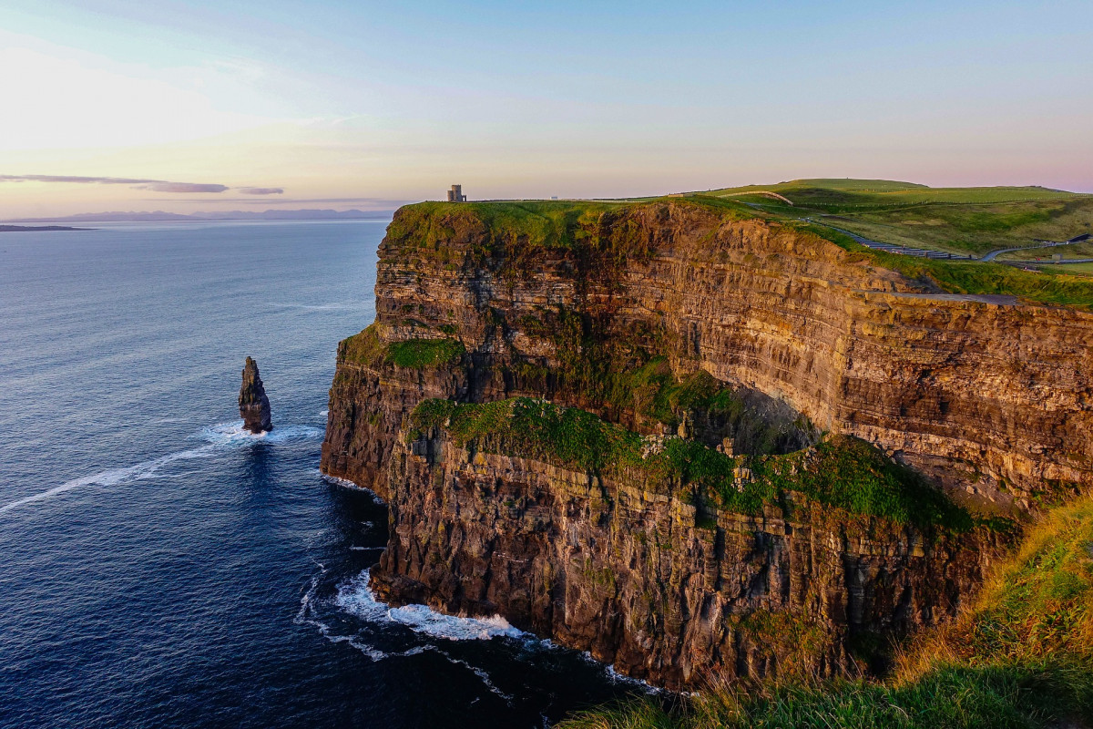 5. Acantilados de Moher Ireland (1)   Credito Holidu