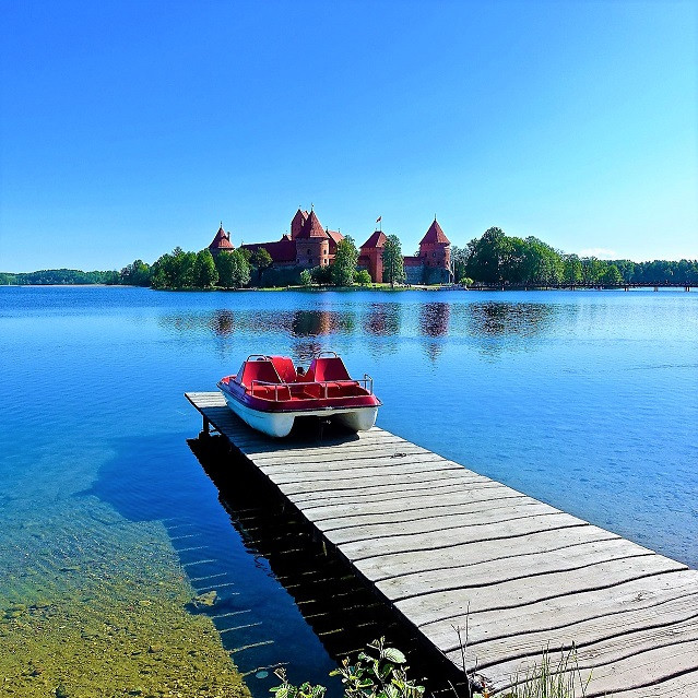 TRAKAI 1 VIAJES Y LUGARES