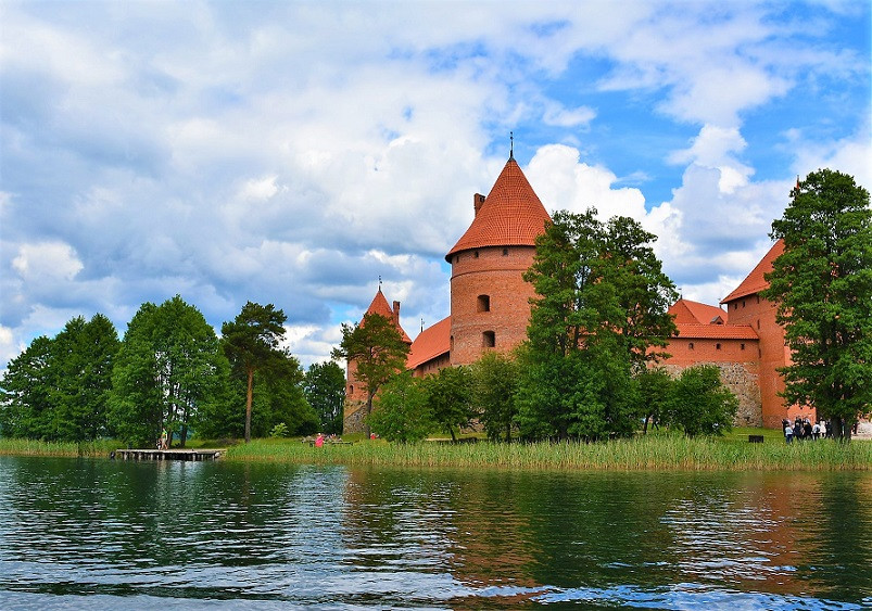 TRAKAI 4 VIAJES Y LUGARES