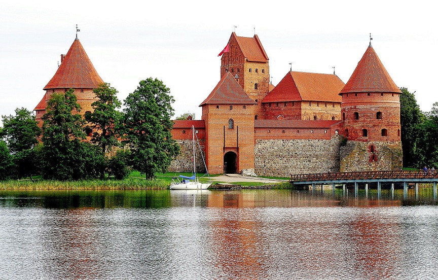 TRAKAI 7 VIAJES Y LUGARES