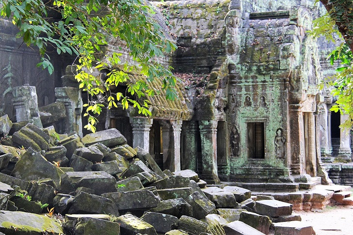 TA PROHM 5 VIAJES Y LUGARES