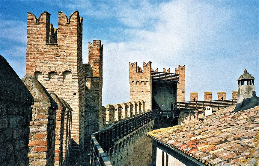 GRADARA 6 VIAJES Y LUGARES