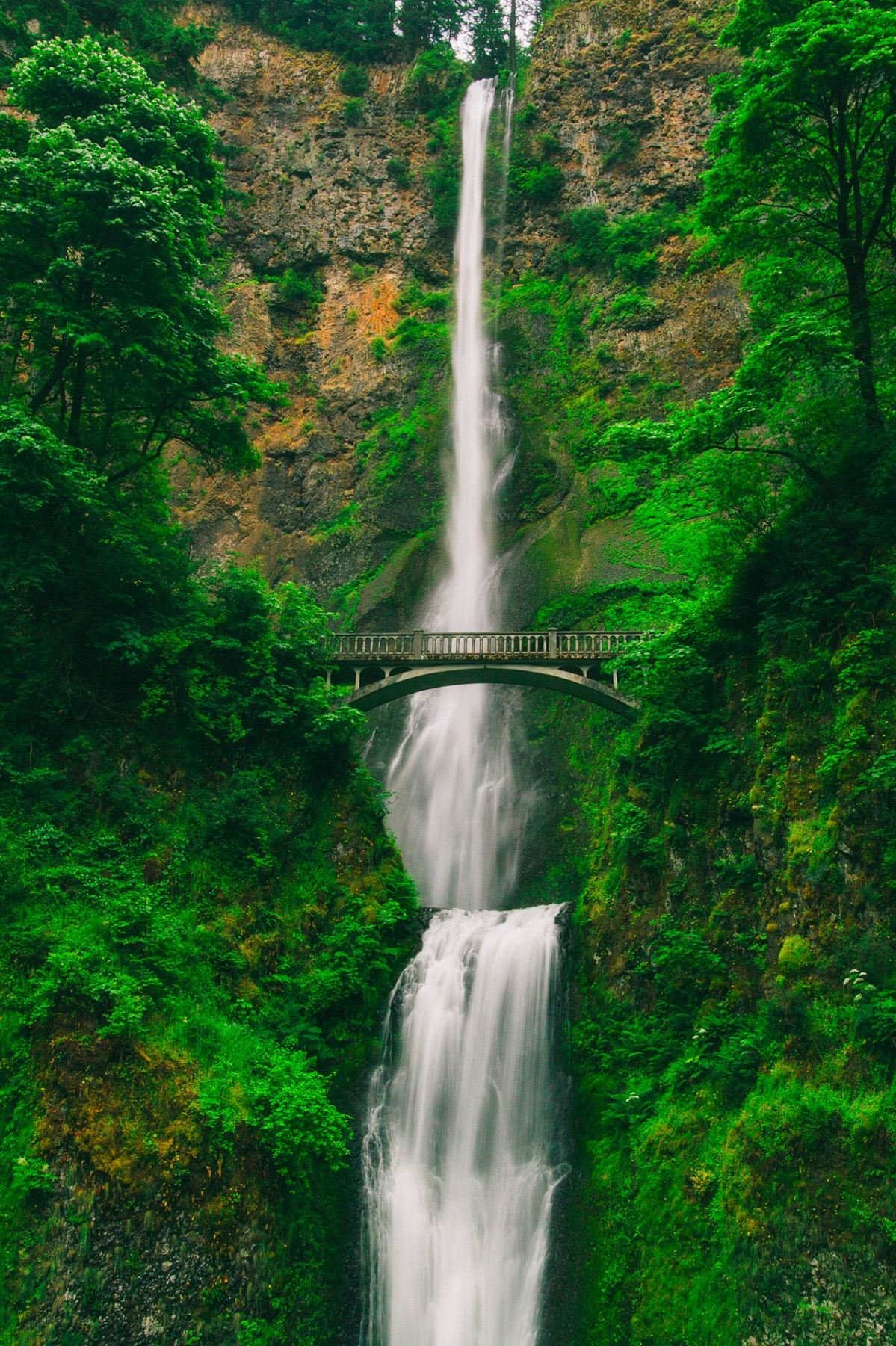 Multnomah falls 2089902 1920