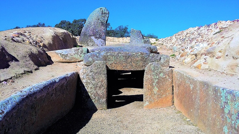 Entrada dolmen