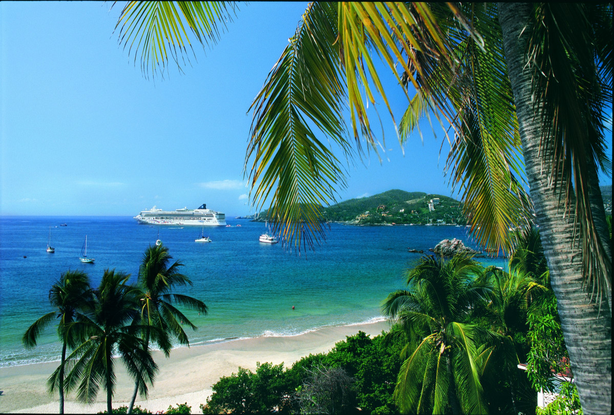 Norwegian Star Zihuatanejo