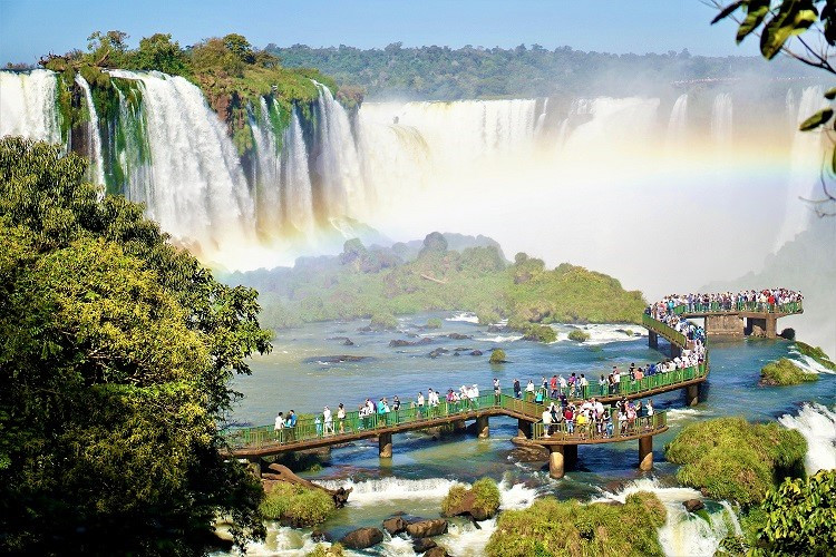 IGUAZÚ 5 VIAJES Y LUGARES