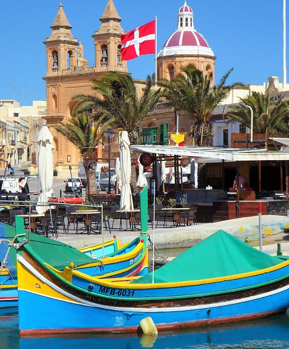 MARSAXLOKK 3 VIAJES Y LUGARES