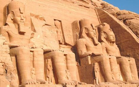 El templo abu simbel la ciudad de asua n