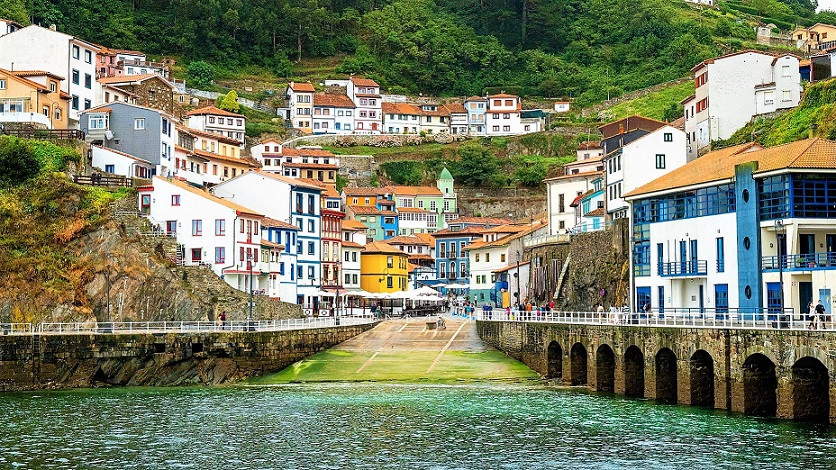 1. CUDILLERO VIAJES Y LUGARES