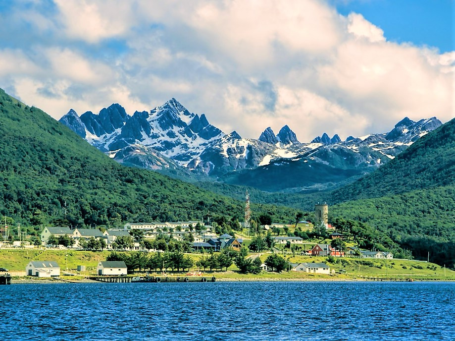 Puerto Williams, Isla Navarino