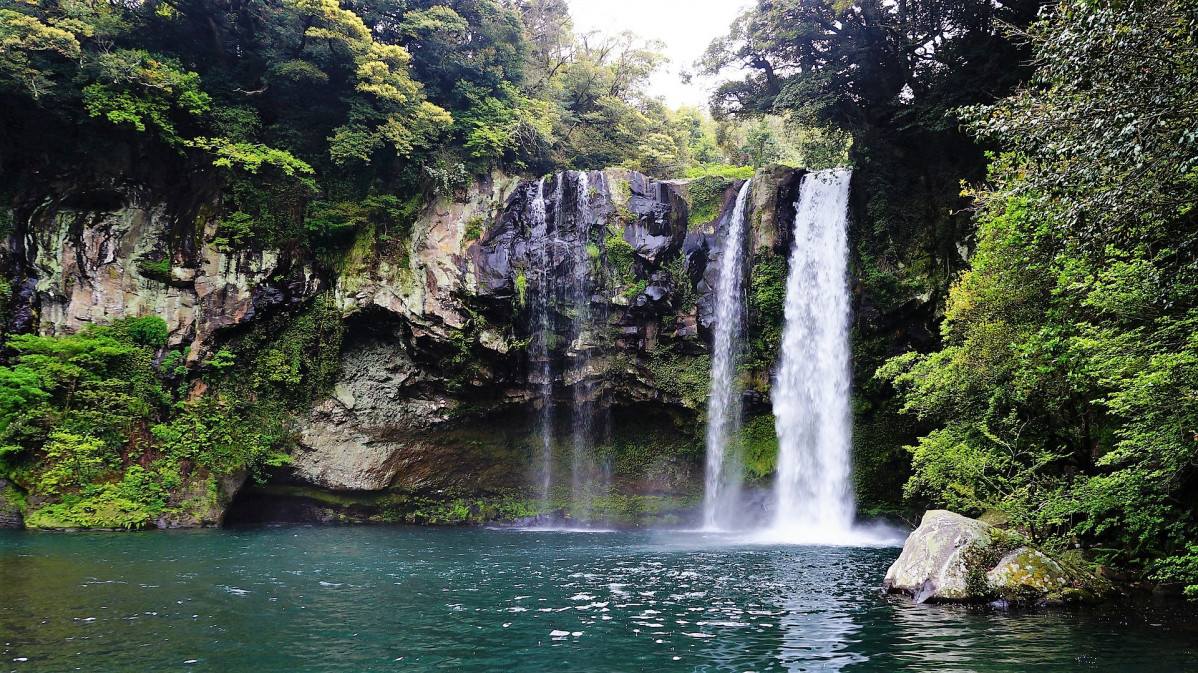 Cheonjiyeon falls 1594590 1920