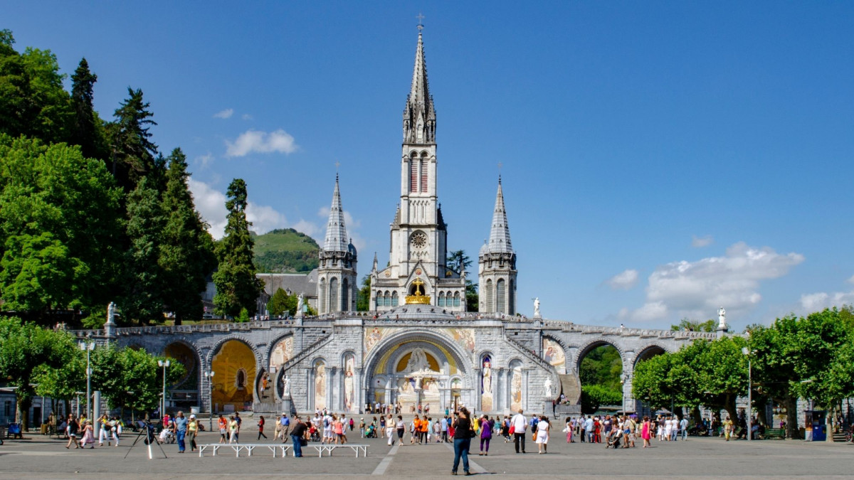 Lourdes (1)