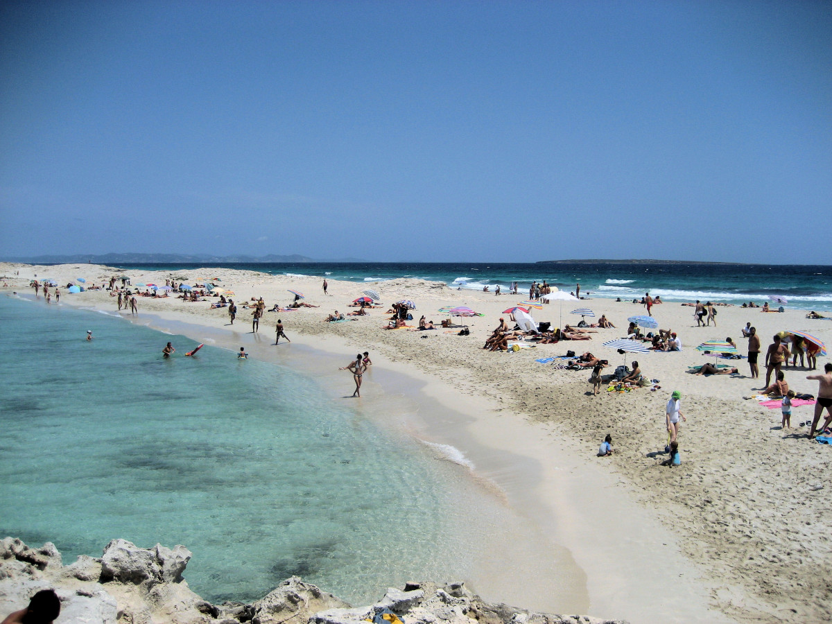 5 Playa de Ses Illetes by Holidu