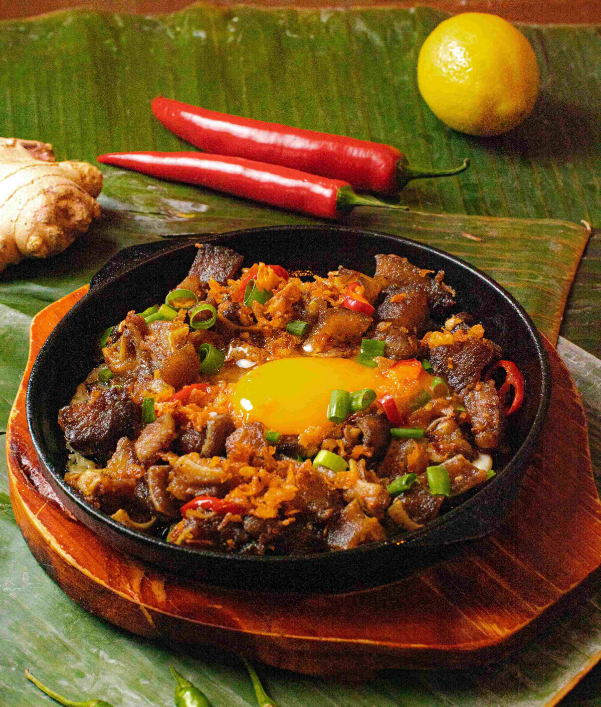 Sisig . Imagen Fuente= Restaurante The Banana Leaf