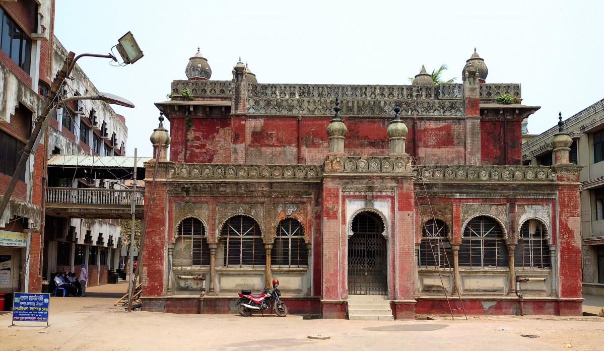 Sadarghat street