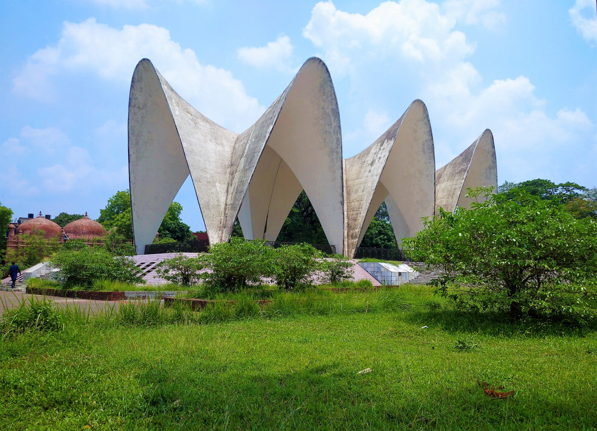 The Mausoleum of Three Leaders