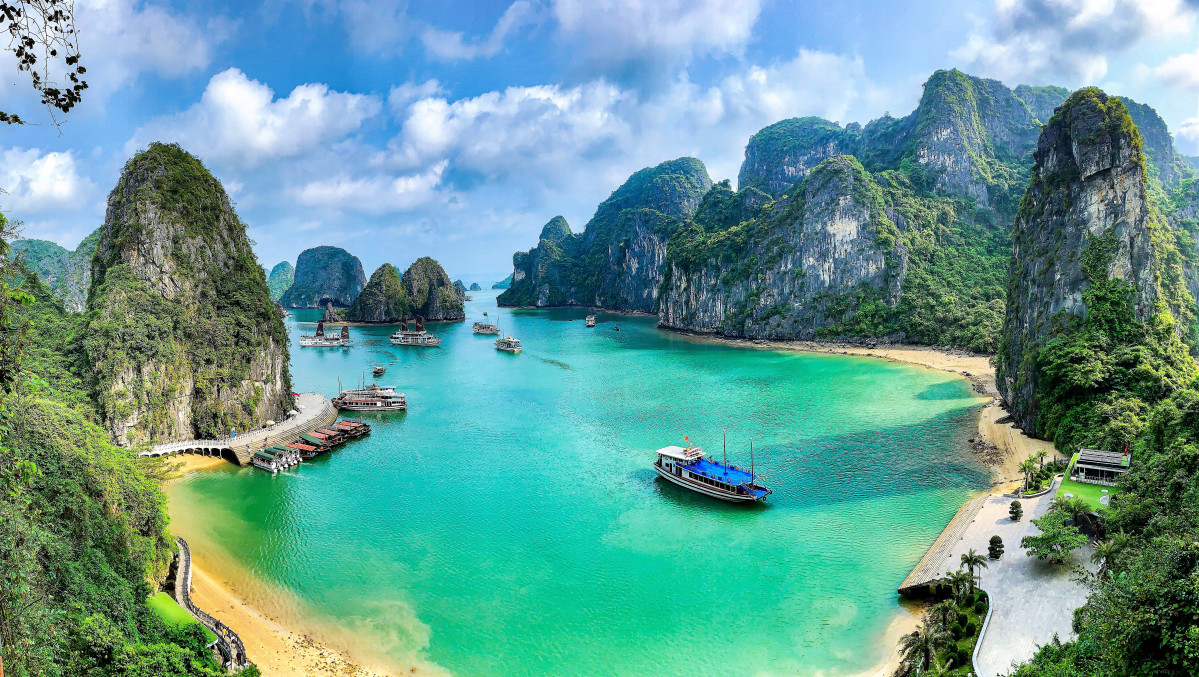 El fascinante paisaje de la bahía de Halong