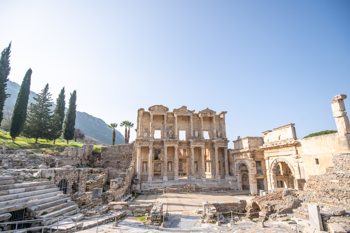 İzmir Ephesu Ancient City  Celsus Library