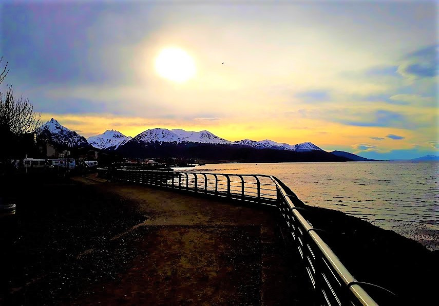 Ushuaia Beagle Amanecer