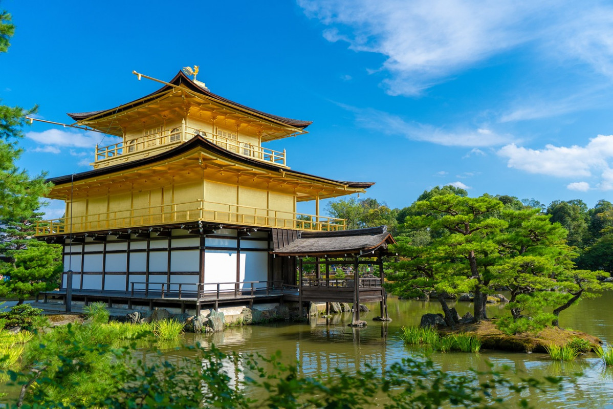 Kinkakuji temple 3853488 1280