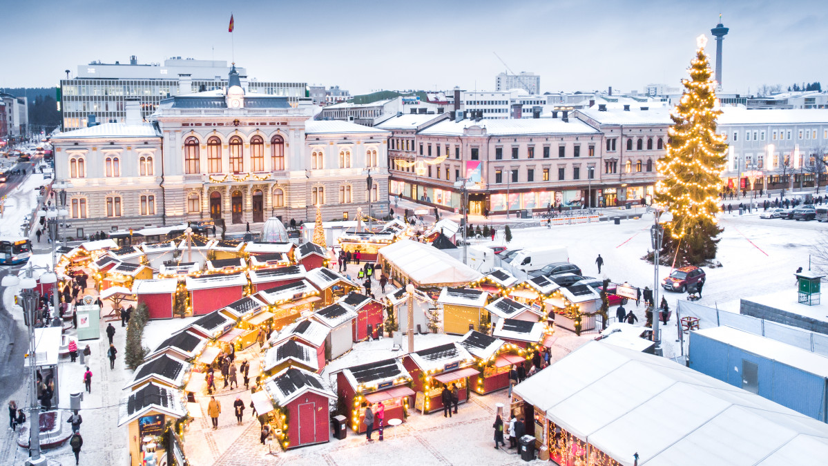 Visit Tampere Joulutori Christmas Market Snowy drone view Credit Visit Tampere ja Laura Vanzo