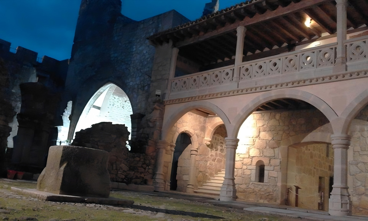 Castillo de La Adrada 4