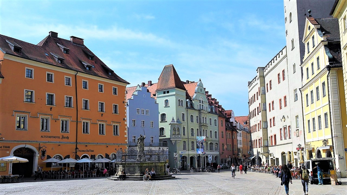ZRATISBONAHaidplatz