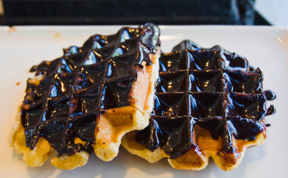00000945 WBT   J.P.Remy Liege   Waffles of Liege