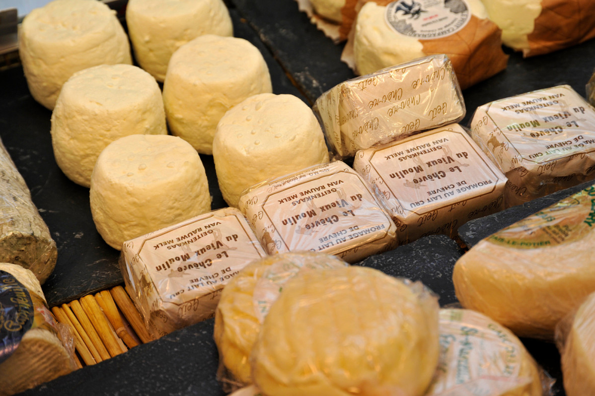 00001165 WBT   Emmanuel Mathez Herve   Shop   cheese factory
