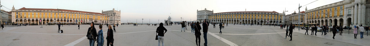 PLAZA COMERCIO