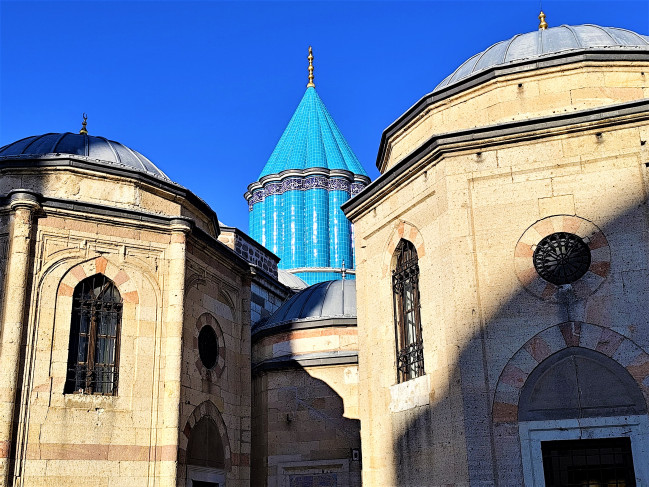 IMG 20250415 173951 Remate de la tumba de Mevlana
