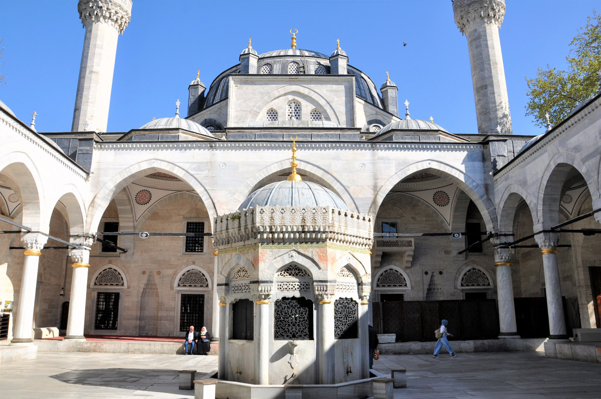 Mezquita Yeni Valide