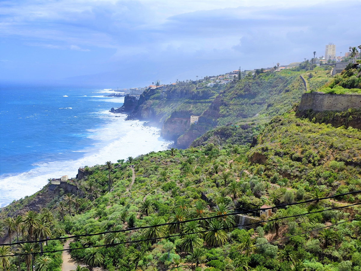 2.Mirador de San Pedro hacia Puerto de la Cruz
