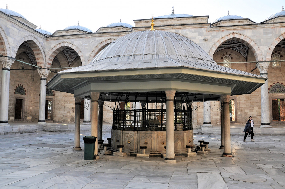 Fuente de la abluciones de la mezquita de Selim I