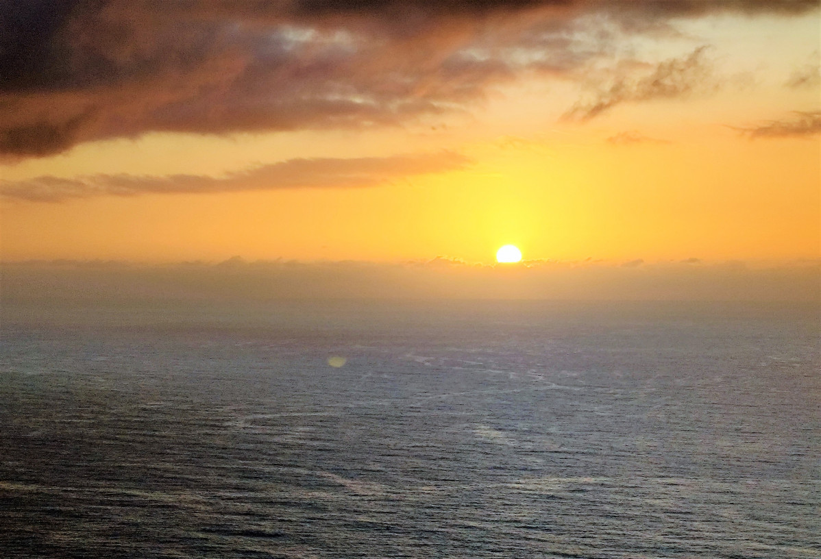 3.Atardecer sobre el Atlantico