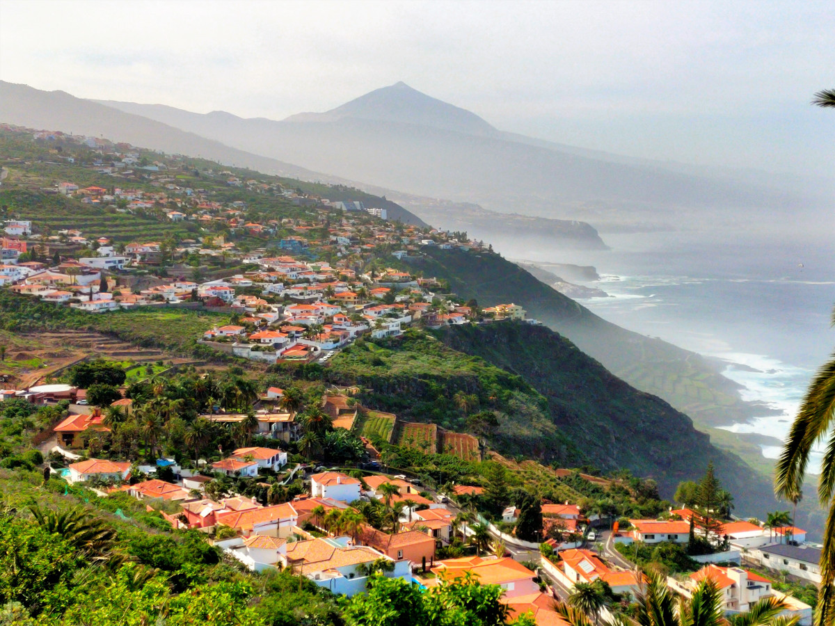5.Costa de Acentejo  y el Teide al fondo