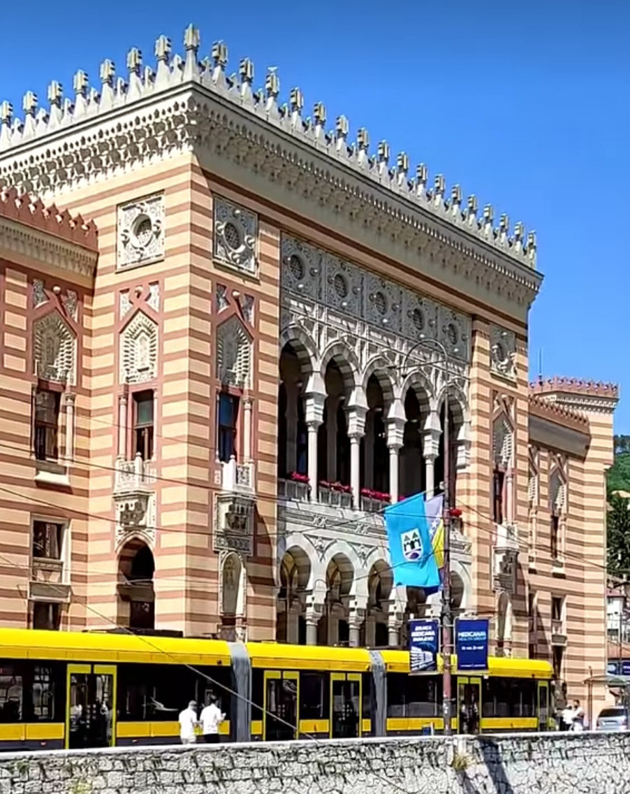 Fachada de la Biblioteca Nacional