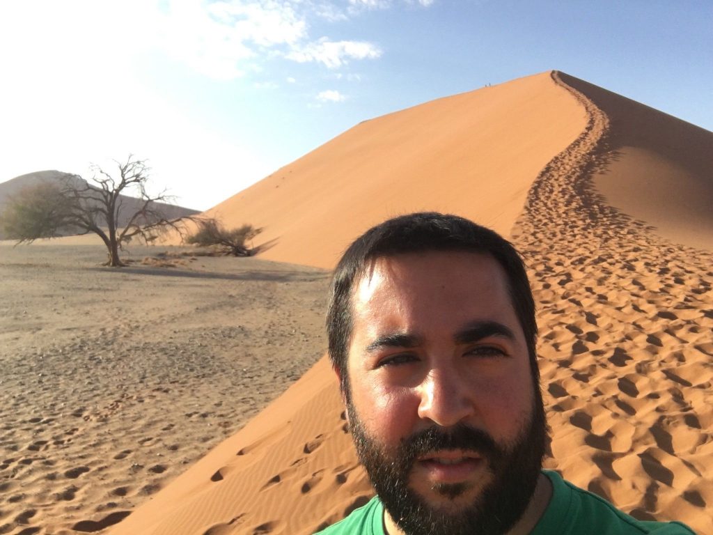 Selfie en las dunas del desierto de Namibia.