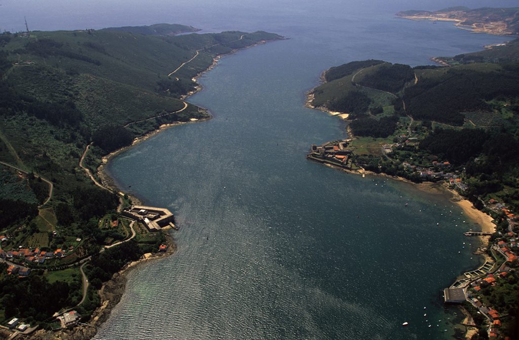 Ría y puerto de Ferrol.